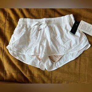 New with tags Lulu lemon hotty hot shorts